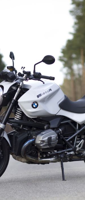 Motorka BMW R1200R 